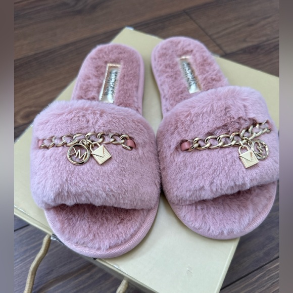 MICHAEL Michael Kors Shoes - Michael Kors Alexis Slide Size 6